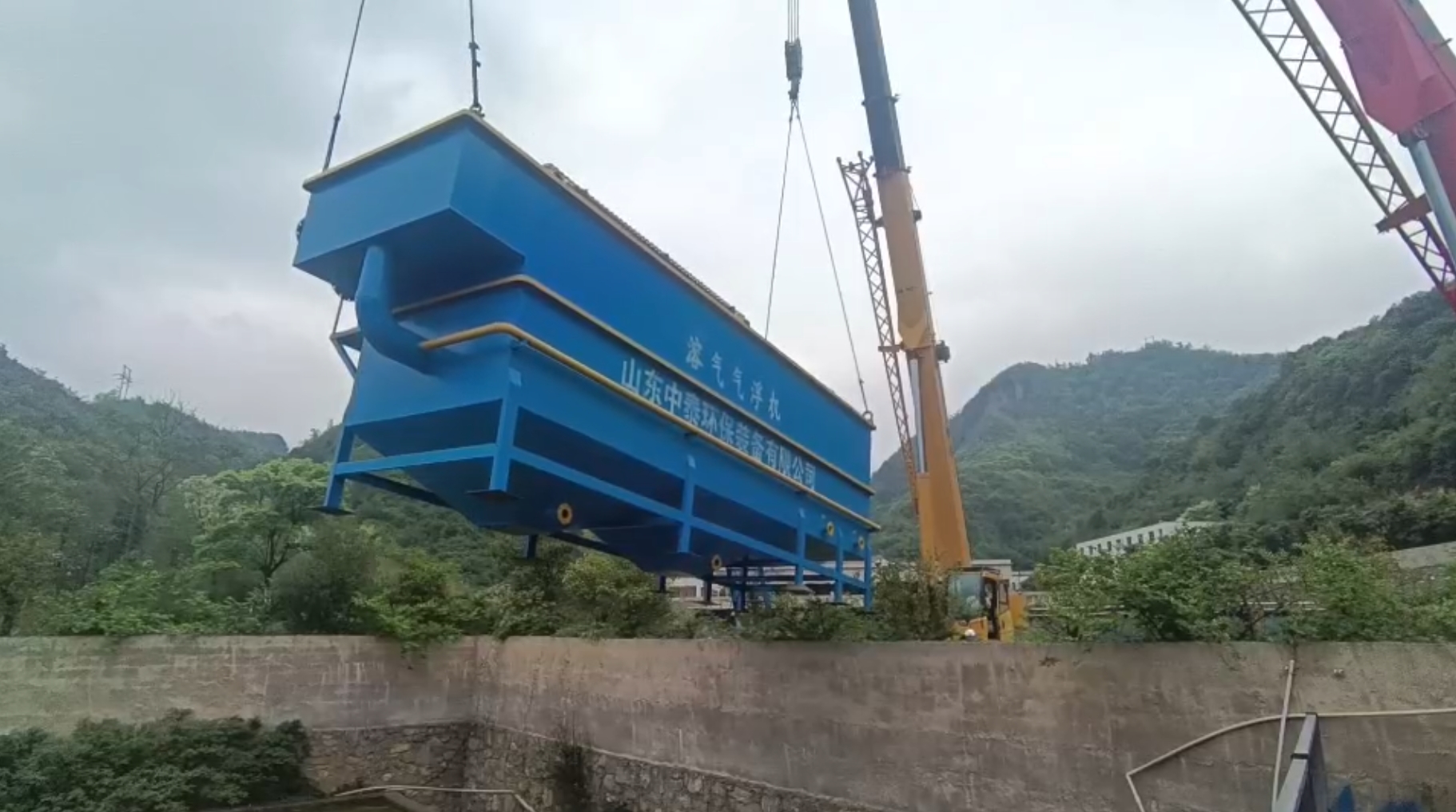 氣浮機，高效氣浮機，溶氣氣浮機，氣浮機安裝現(xiàn)場
